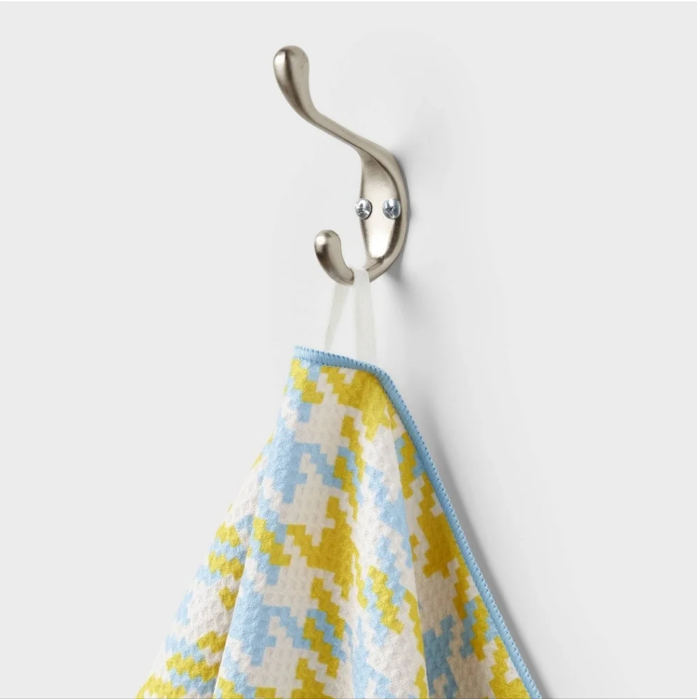 Room Essentials NWT 3pc Waffle Texture Hand Towel Set In Floral/Splatter/Hounds